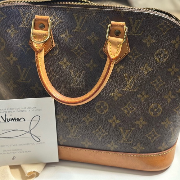 Louis Vuitton Medium Monogram Alma PM free lock and key - Picture 2 of 13
